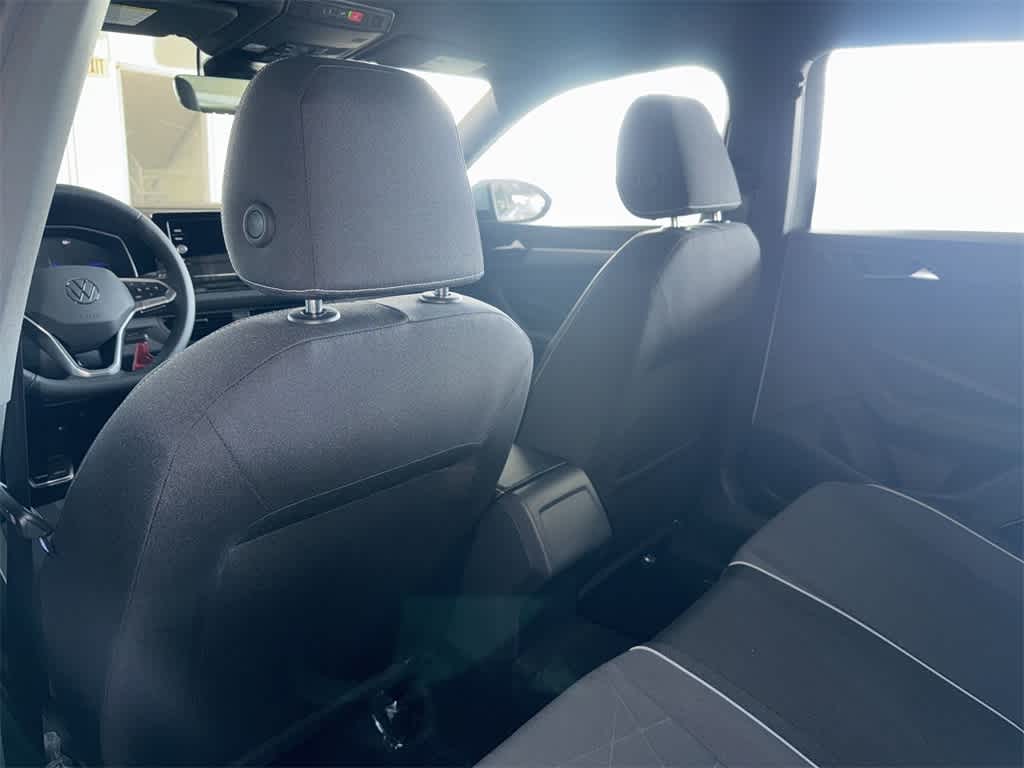 Thumbnail: 2026 Volkswagen Jetta - 23