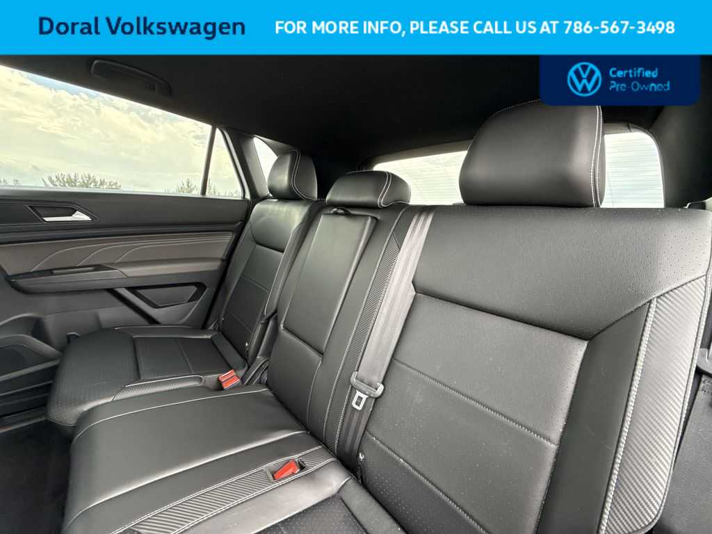 Thumbnail: 2023 Volkswagen Atlas - 22