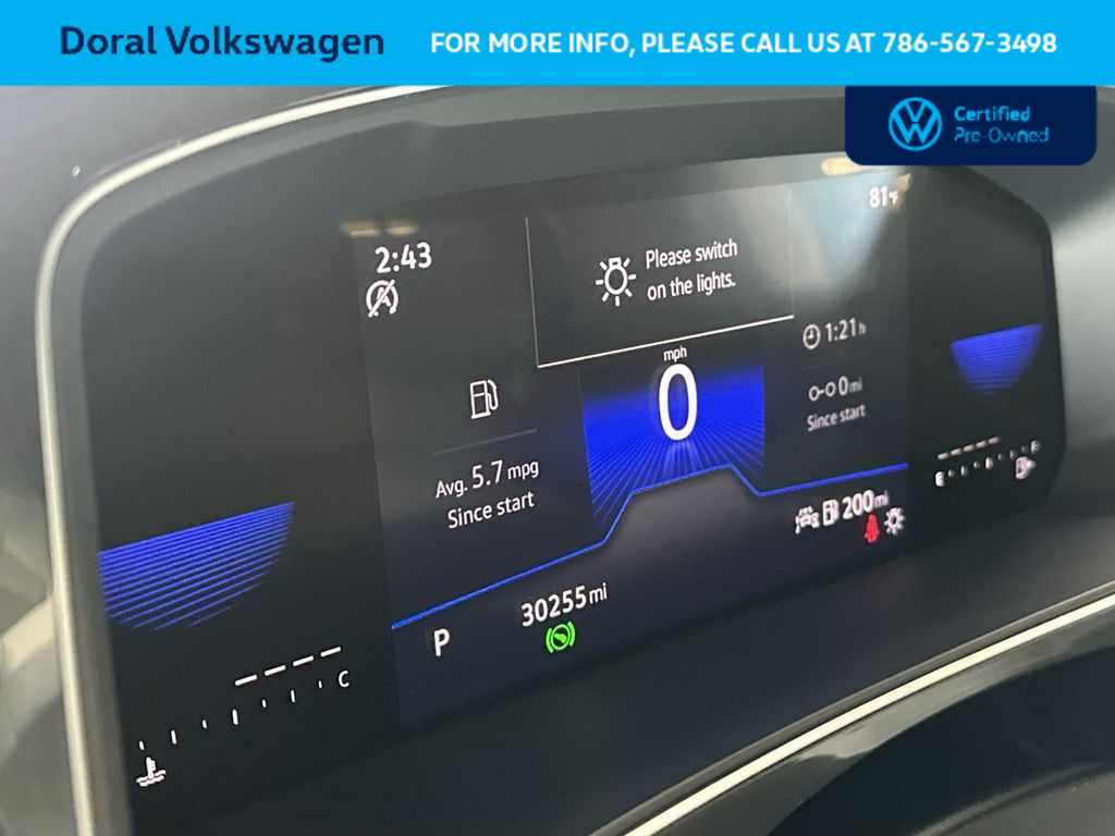 Thumbnail: 2023 Volkswagen Tiguan - 16