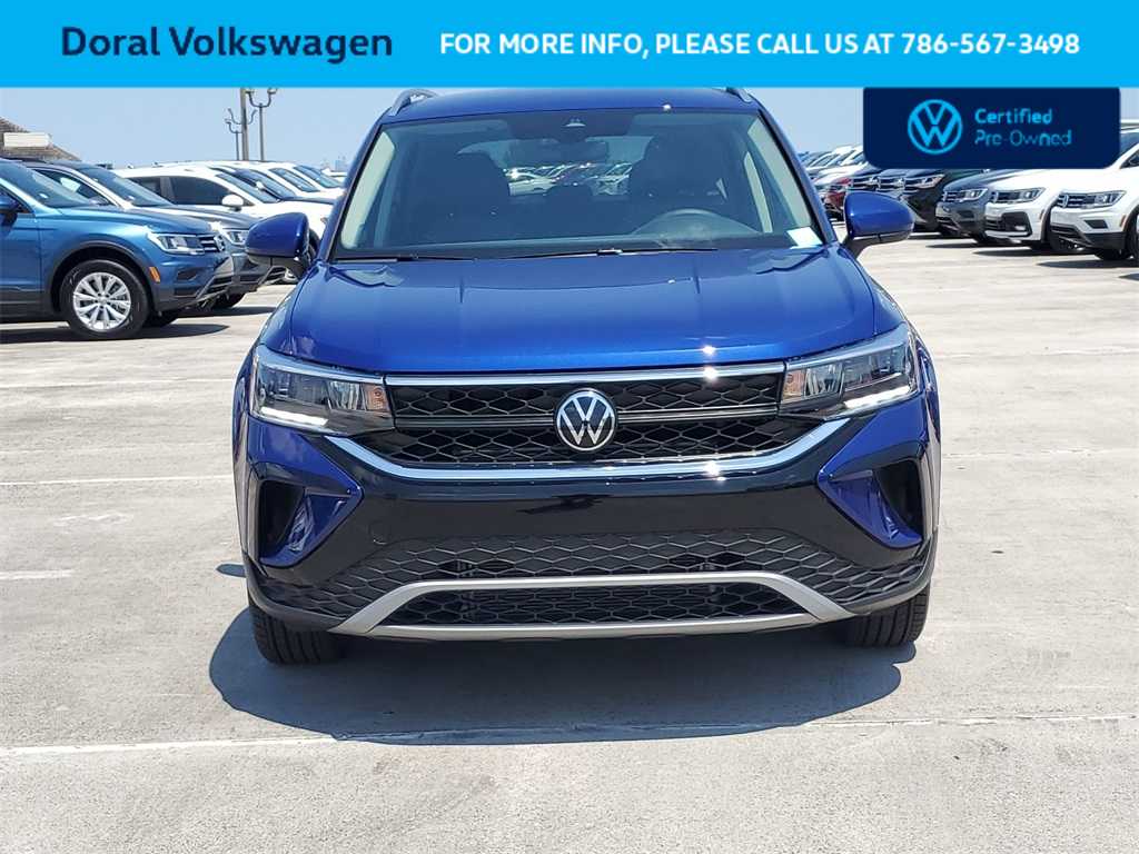 Thumbnail: 2023 Volkswagen Taos - 10