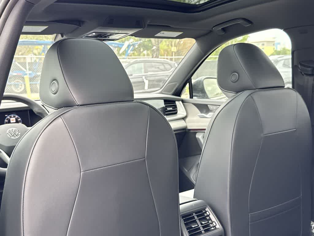 Thumbnail: 2026 Volkswagen Tiguan - 23