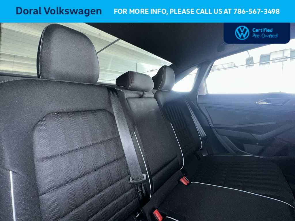 Thumbnail: 2023 Volkswagen Jetta - 25