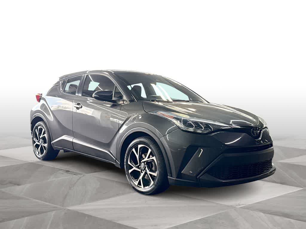 Thumbnail: 2022 Toyota C-HR - 2