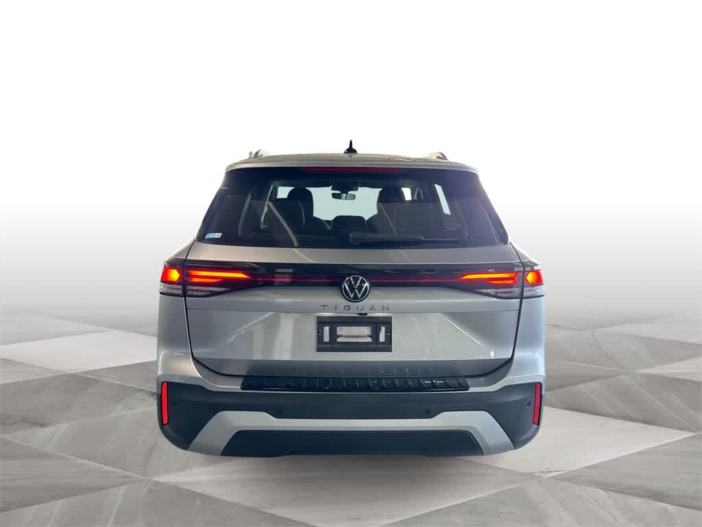 Thumbnail: 2026 Volkswagen Tiguan - 7