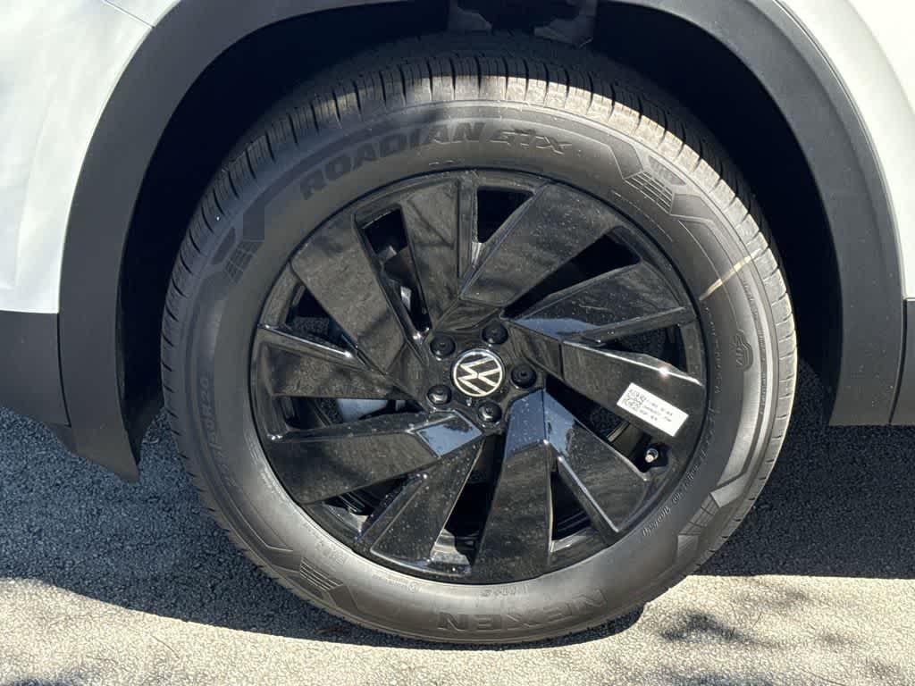 Thumbnail: 2026 Volkswagen Atlas - 11