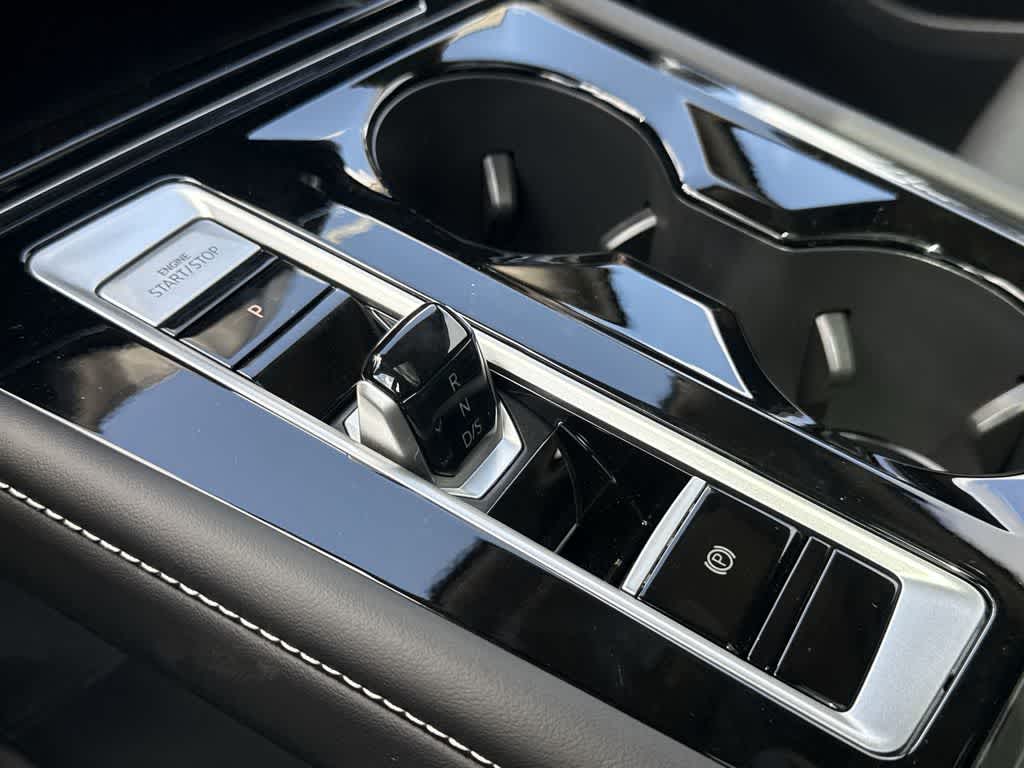 Thumbnail: 2026 Volkswagen Atlas - 21