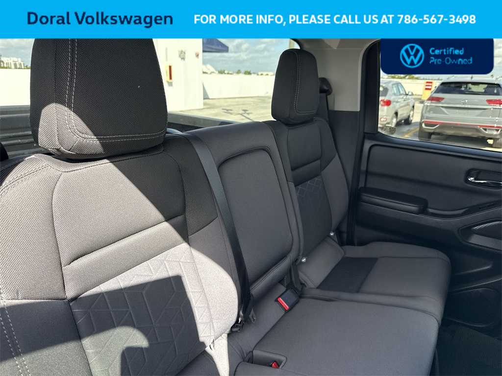 Thumbnail: 2025 Nissan Frontier - 26