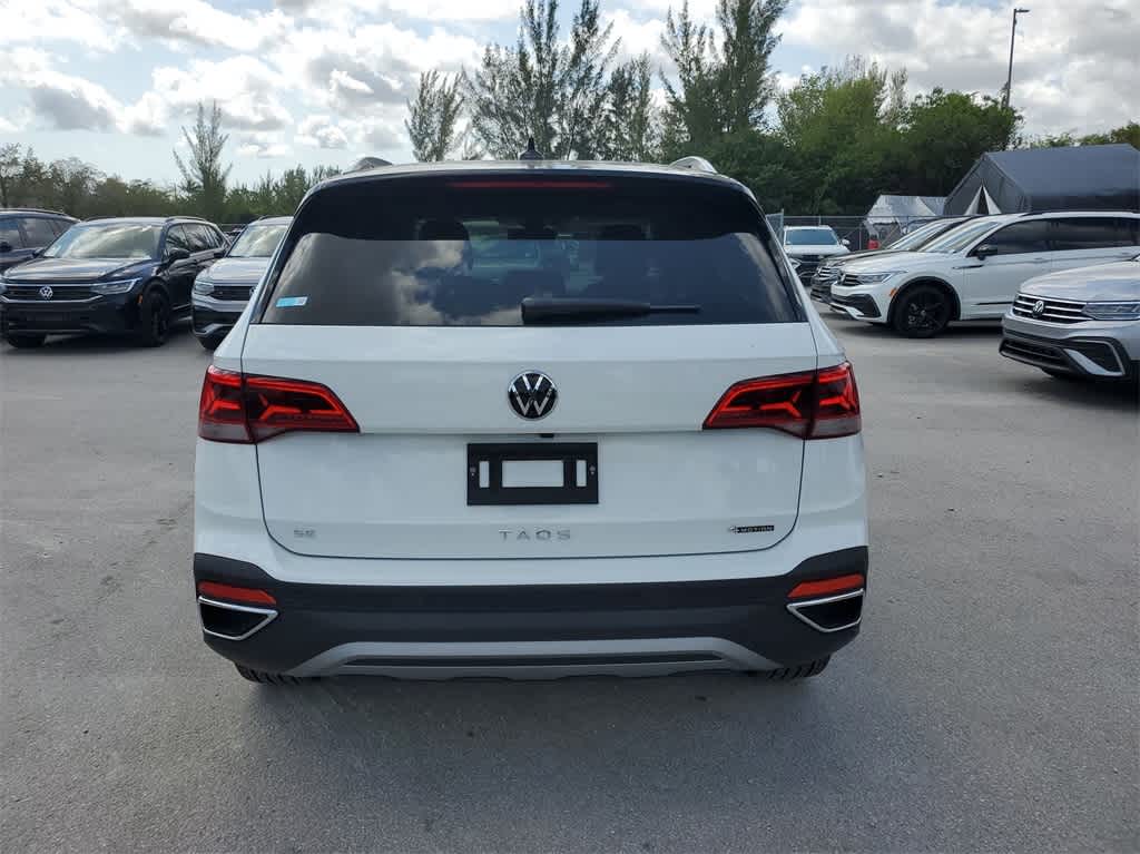 Thumbnail: 2024 Volkswagen Taos - 5