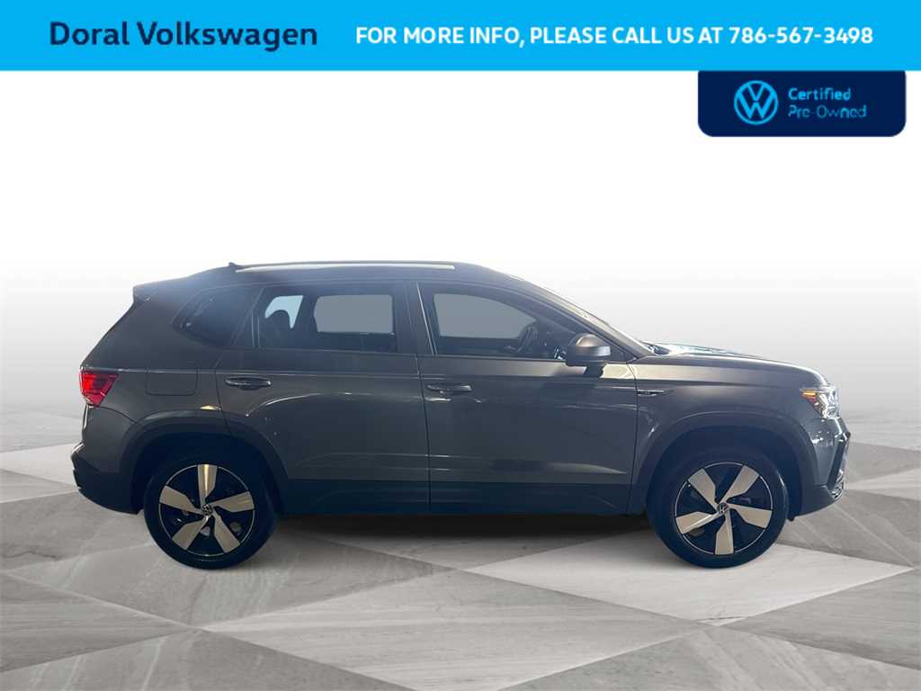 Thumbnail: 2024 Volkswagen Taos - 9