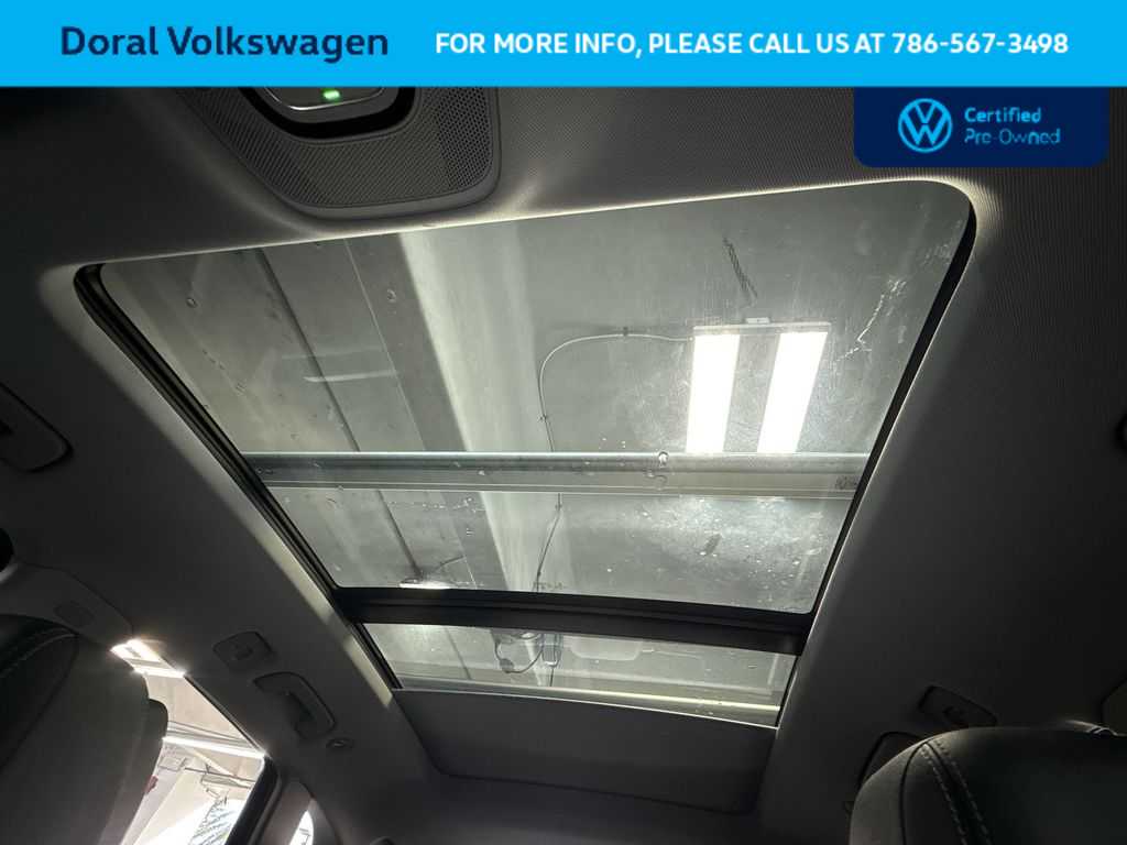 Thumbnail: 2023 Audi Q5 - 17