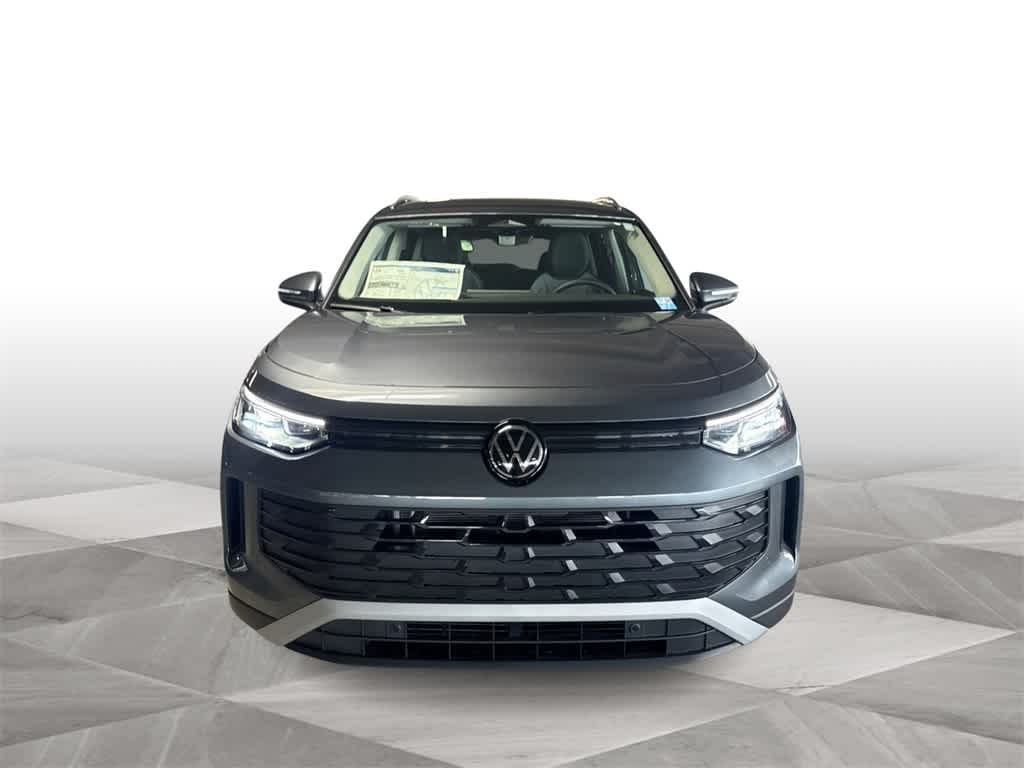 Thumbnail: 2025 Volkswagen Tiguan - 3