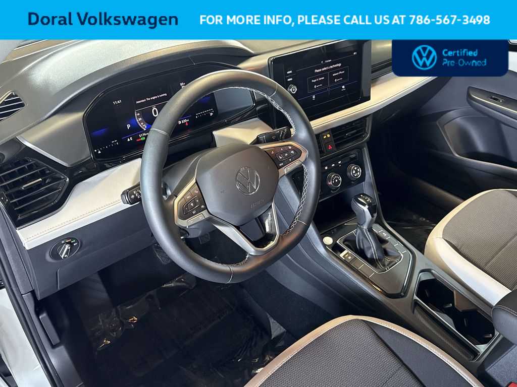 Thumbnail: 2025 Volkswagen Taos - 13