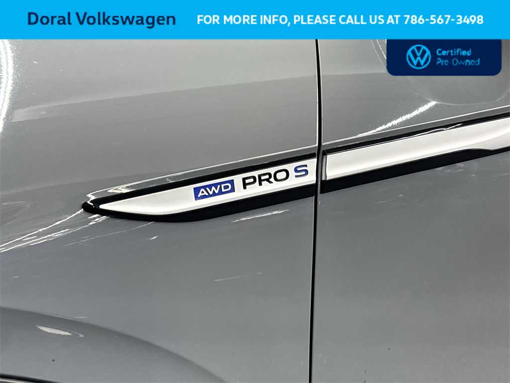 Thumbnail: 2023 Volkswagen ID.4 - 10