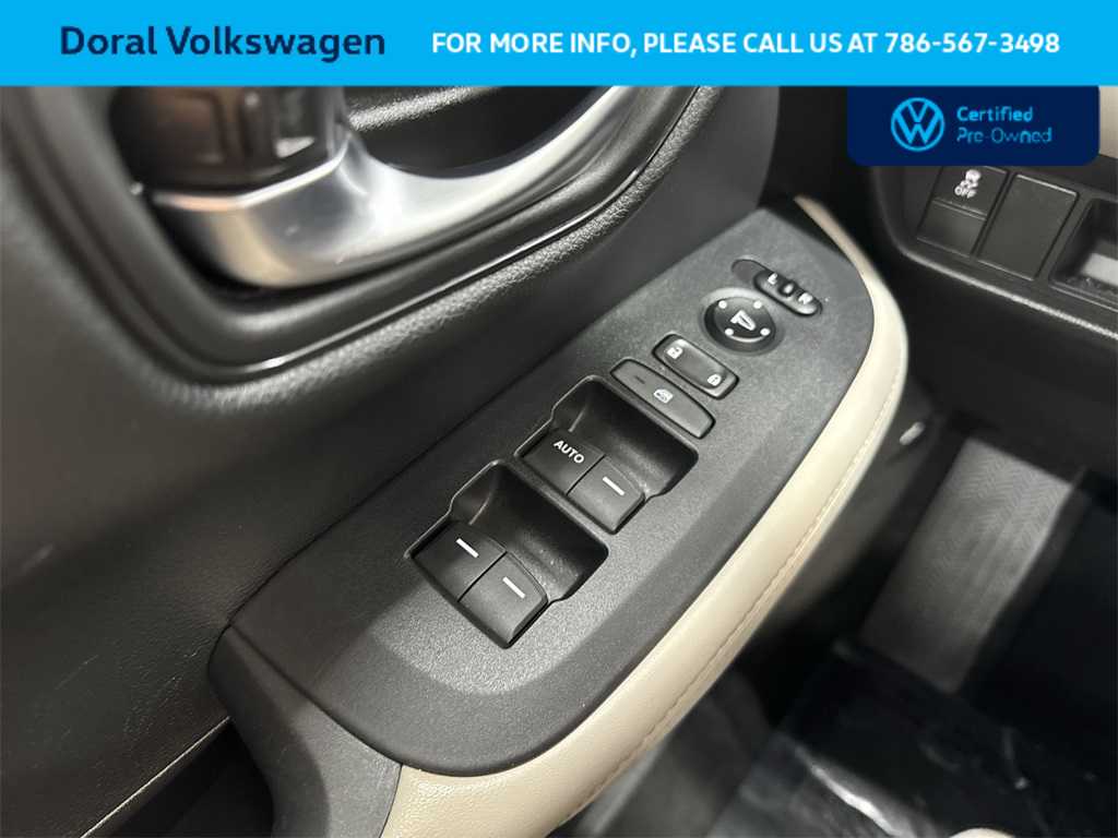 Thumbnail: 2023 Honda HR-V - 16