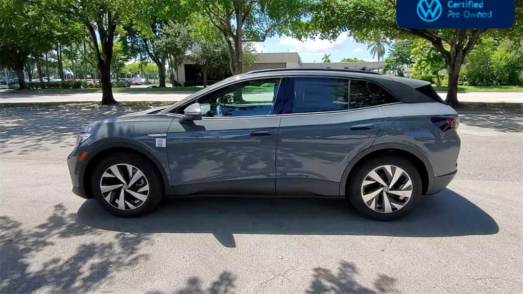 Thumbnail: 2023 Volkswagen ID.4 - 5