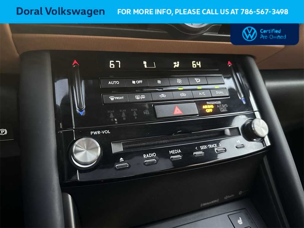 Thumbnail: 2024 Lexus IS - 20