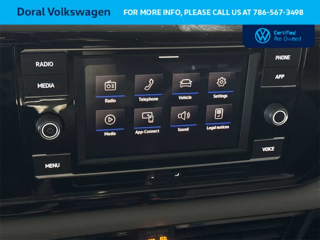 Thumbnail: 2024 Volkswagen Taos - 17