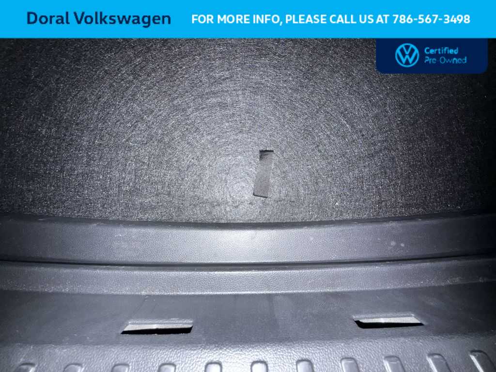 Thumbnail: 2024 Volkswagen Taos - 25