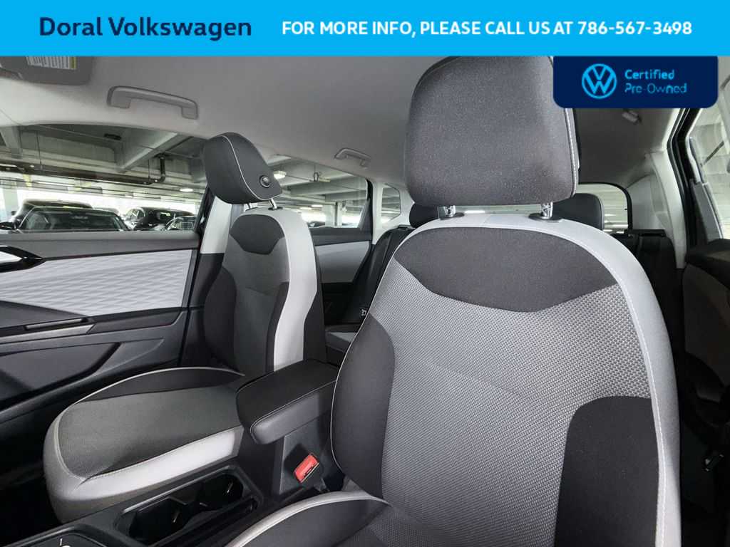 Thumbnail: 2023 Volkswagen Taos - 14
