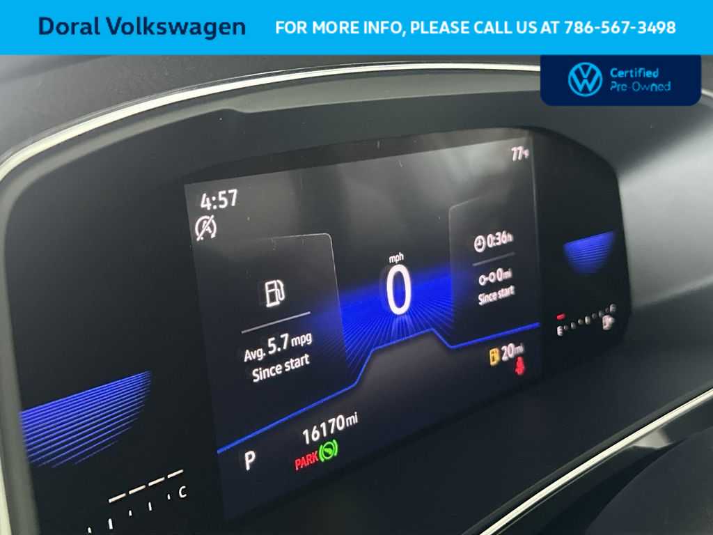 Thumbnail: 2023 Volkswagen Tiguan - 16