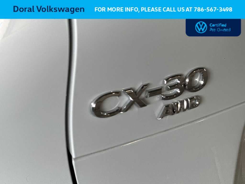 Thumbnail: 2025 Mazda CX-30 - 10