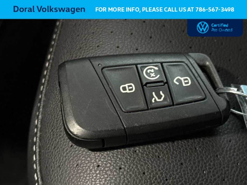 Thumbnail: 2024 Volkswagen Jetta - 28