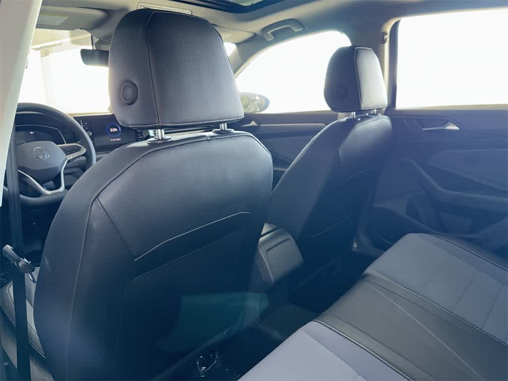 Thumbnail: 2026 Volkswagen Jetta - 23