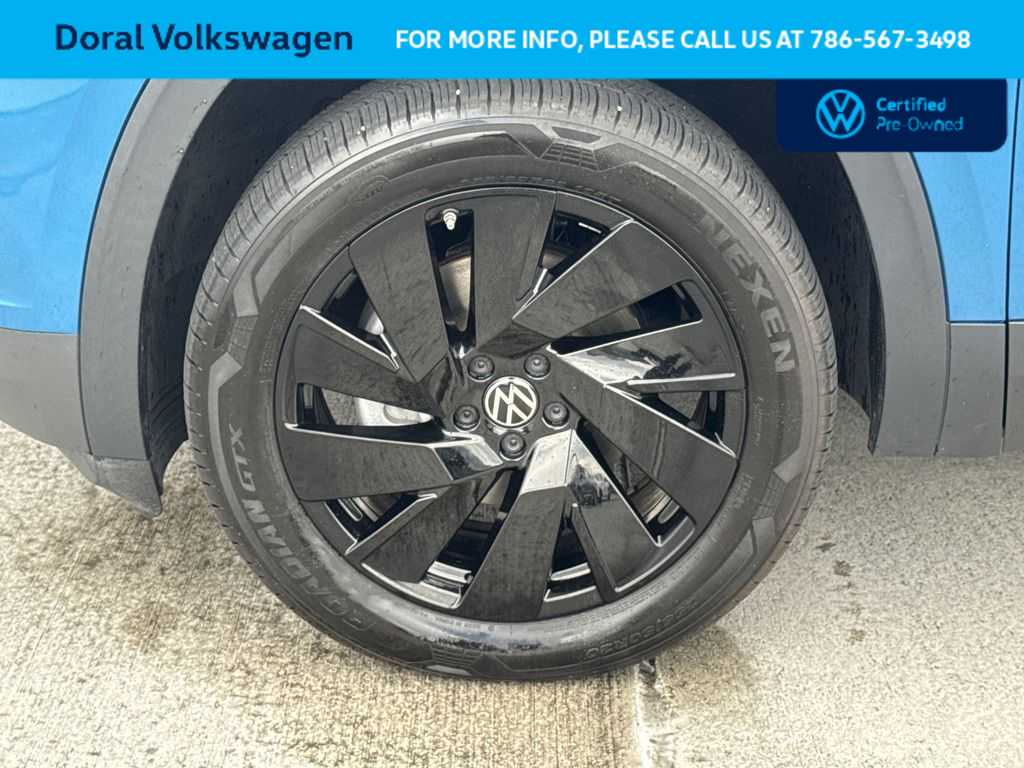 Thumbnail: 2024 Volkswagen Atlas - 11