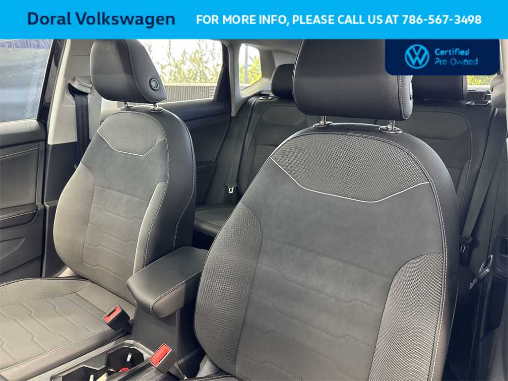 Thumbnail: 2025 Volkswagen Taos - 20