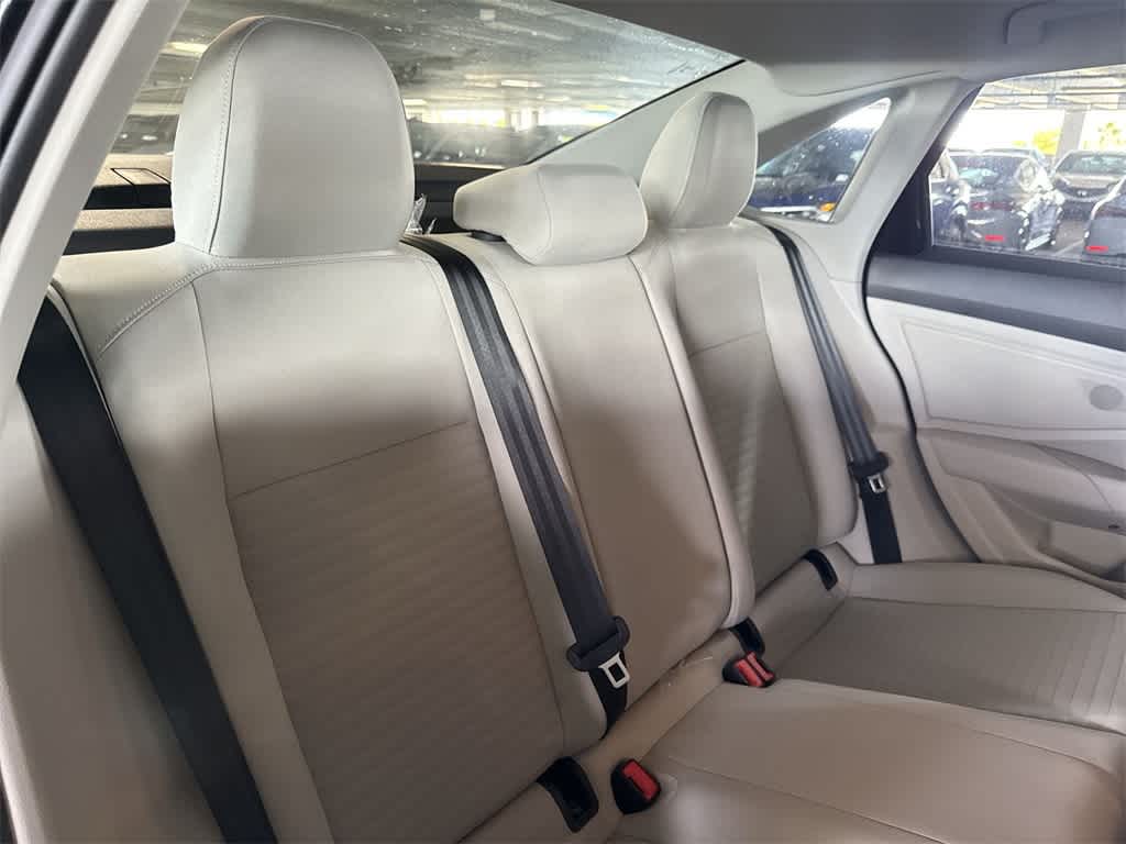 Thumbnail: 2026 Volkswagen Jetta - 26