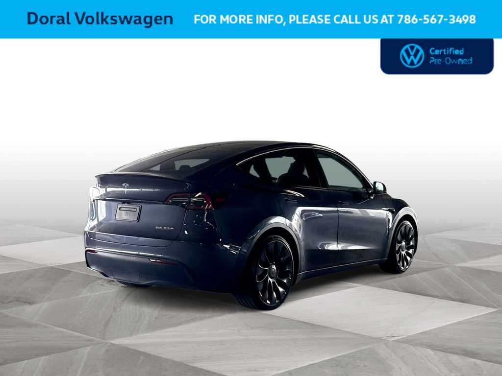 Thumbnail: 2025 Tesla Model Y - 8