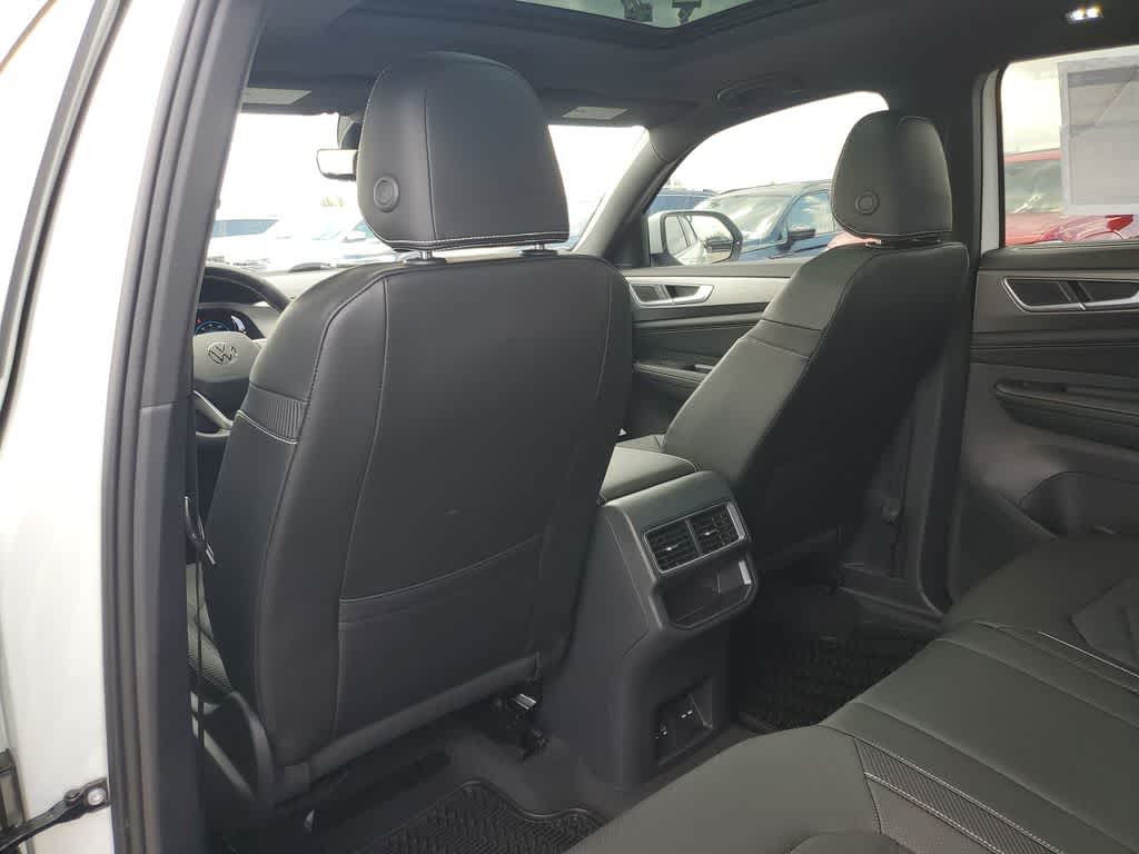 Thumbnail: 2024 Volkswagen Atlas - 27