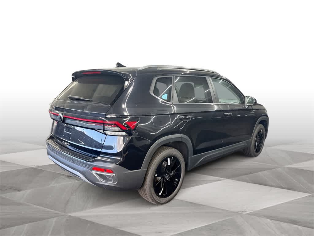 Thumbnail: 2026 Volkswagen Taos - 8