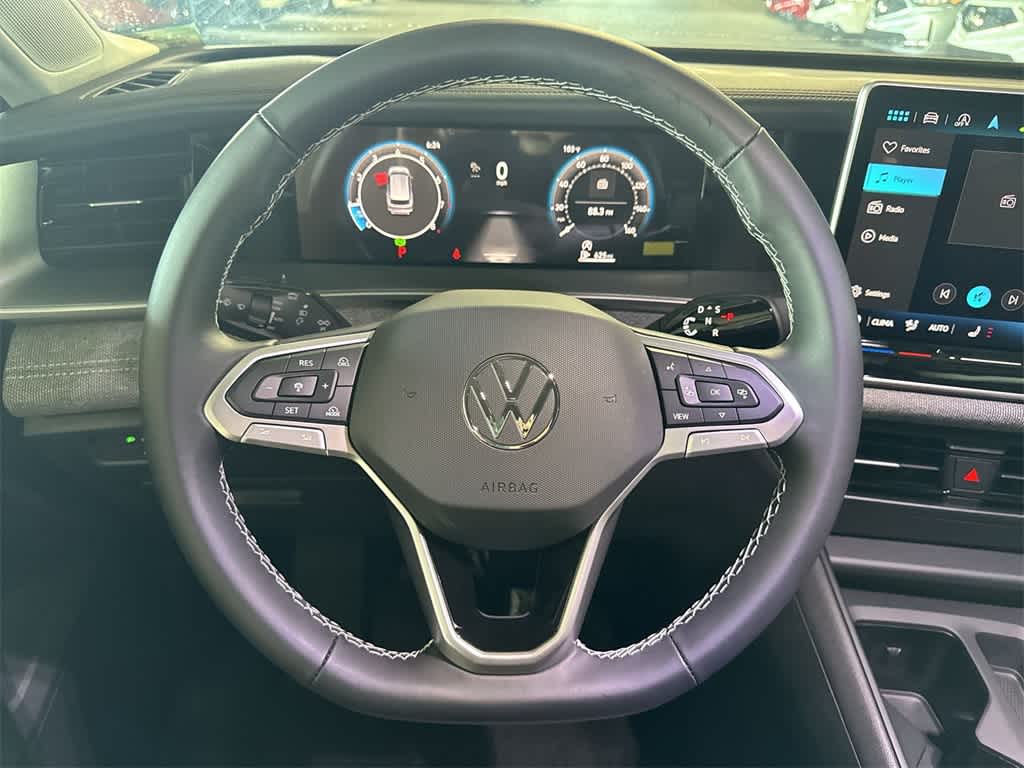 Thumbnail: 2025 Volkswagen Tiguan - 15