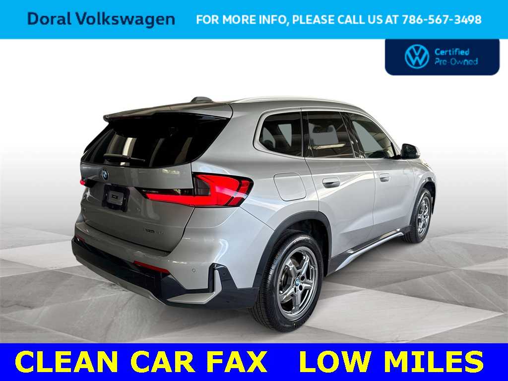 Thumbnail: 2023 BMW X1 - 8