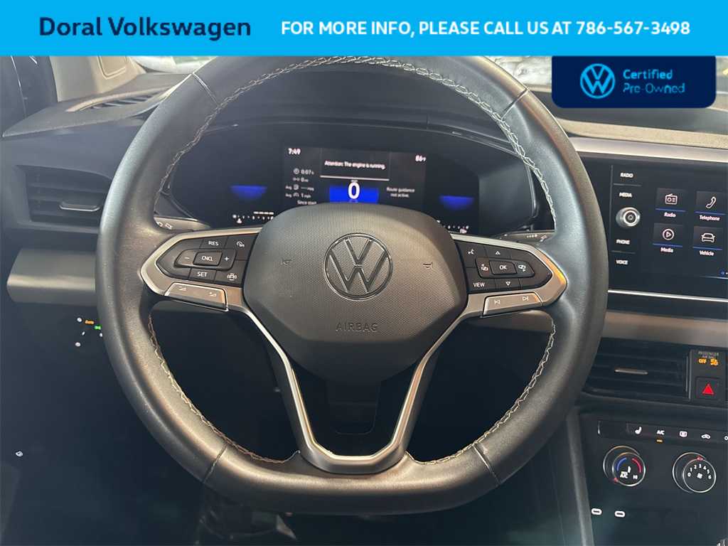 Thumbnail: 2022 Volkswagen Taos - 15
