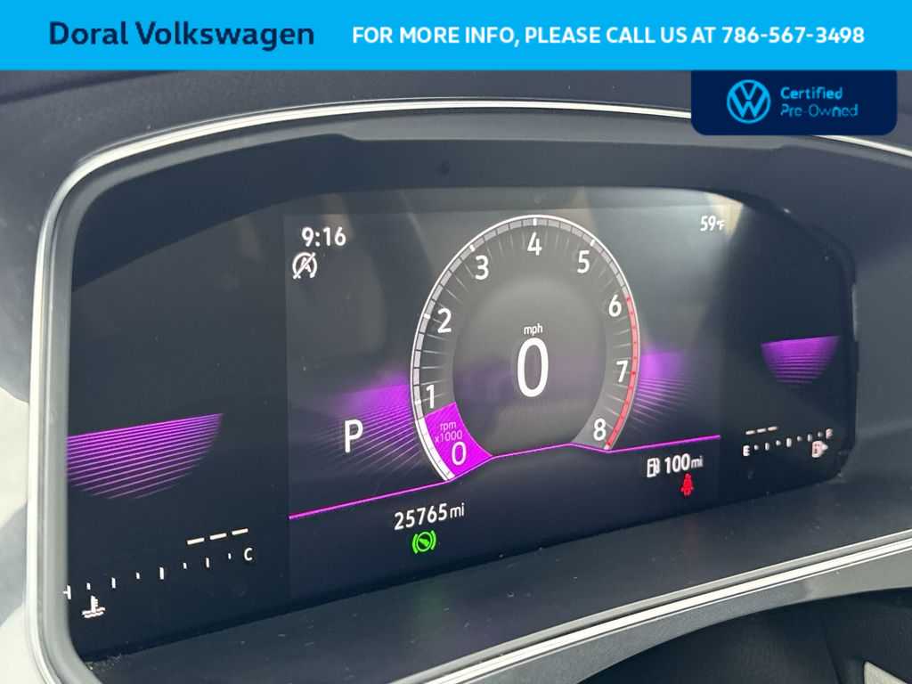 Thumbnail: 2023 Volkswagen Tiguan - 16