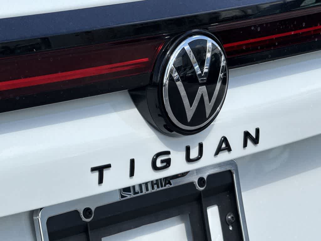 Thumbnail: 2026 Volkswagen Tiguan - 10