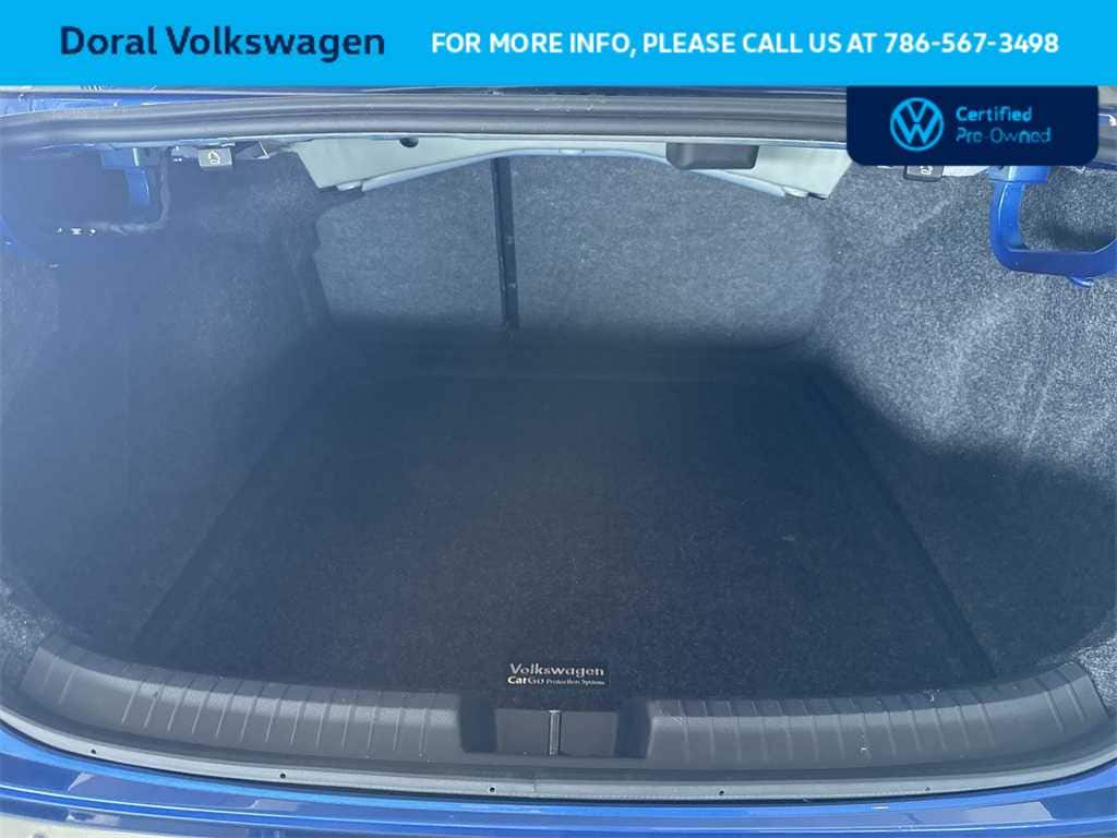 Thumbnail: 2024 Volkswagen Jetta - 25