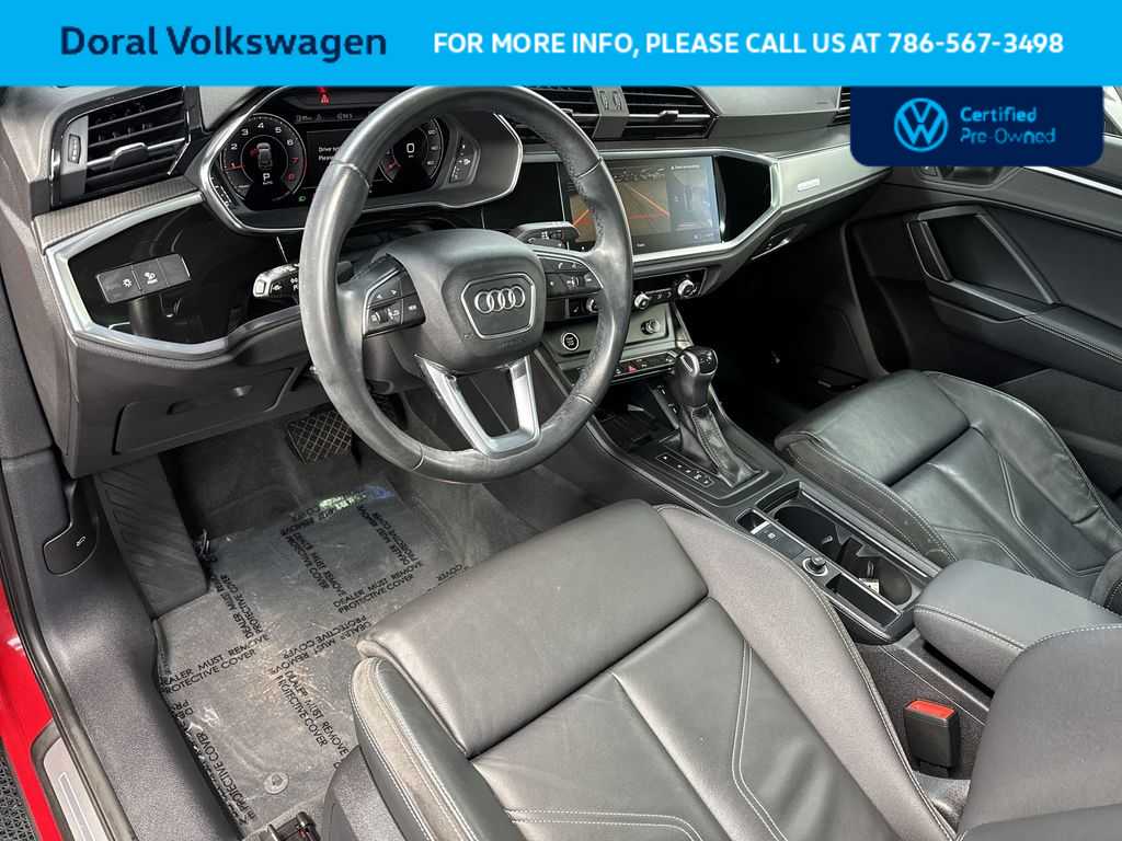 Thumbnail: 2023 Audi Q3 - 13