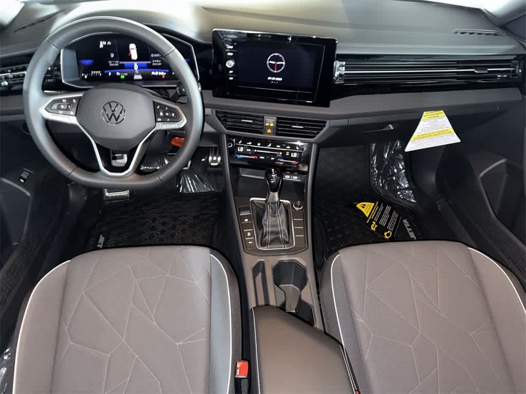 Thumbnail: 2026 Volkswagen Jetta - 24