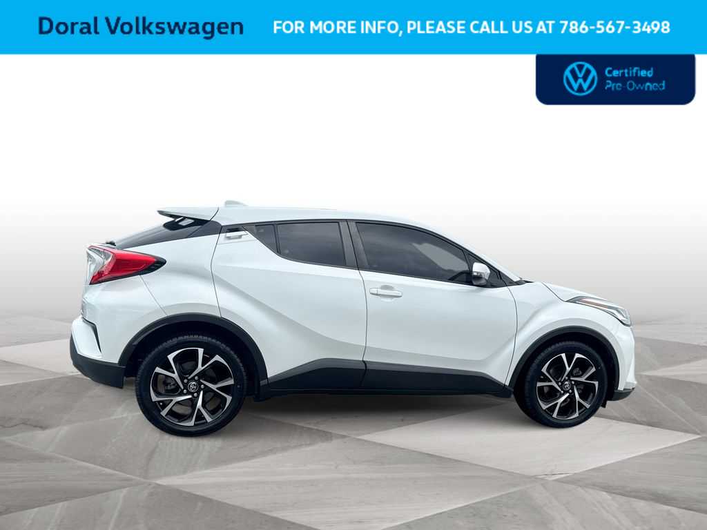 Thumbnail: 2021 Toyota C-HR - 9