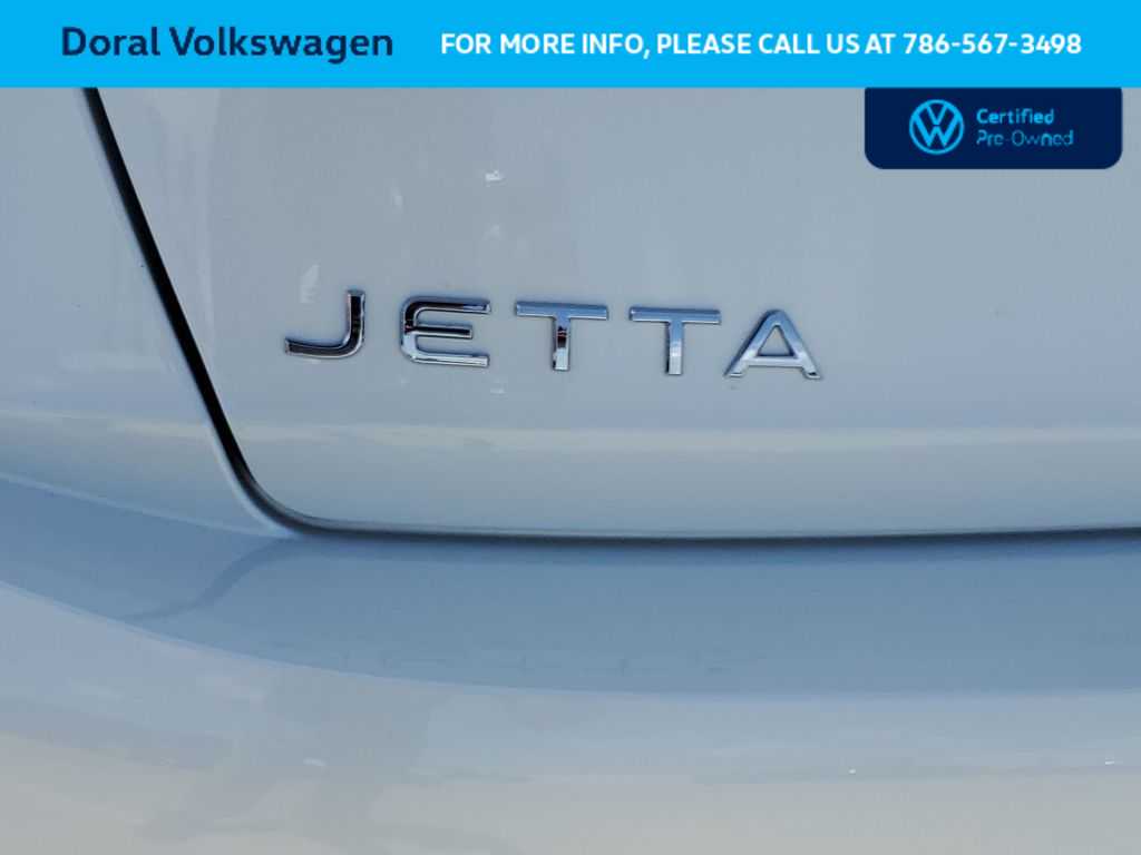 Thumbnail: 2023 Volkswagen Jetta - 14