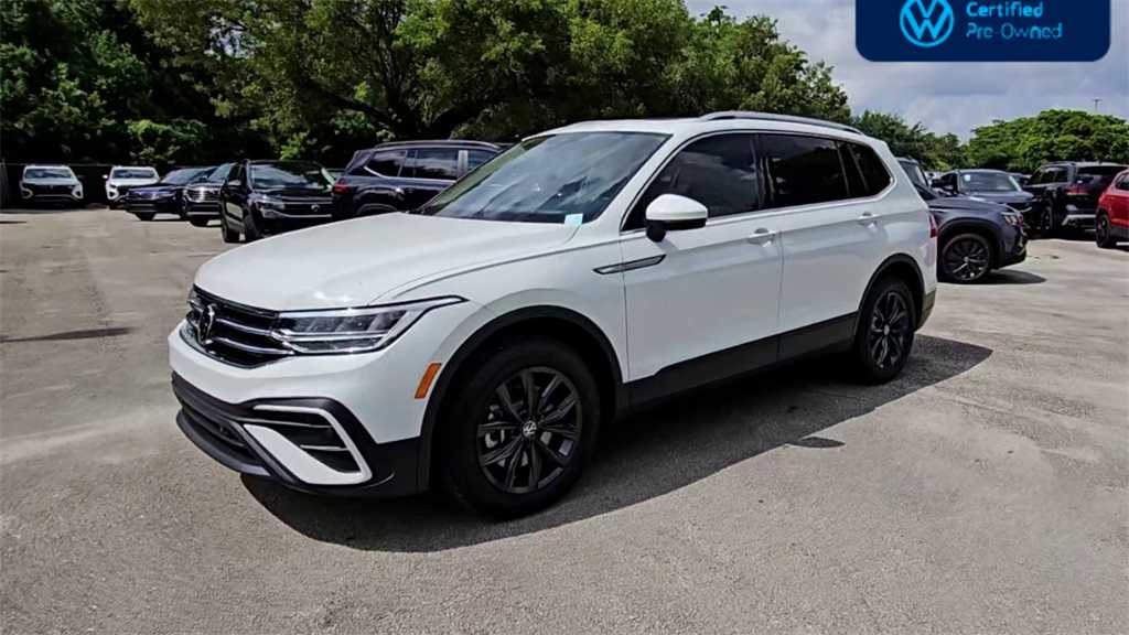 Thumbnail: 2024 Volkswagen Tiguan - 4