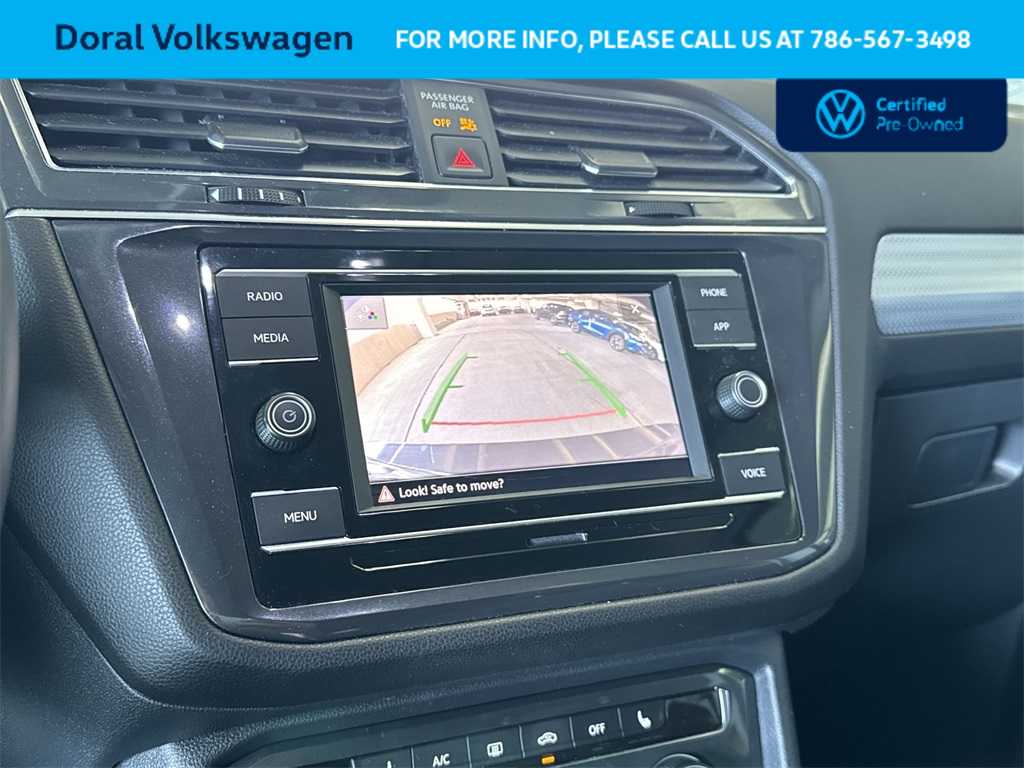 Thumbnail: 2023 Volkswagen Tiguan - 19