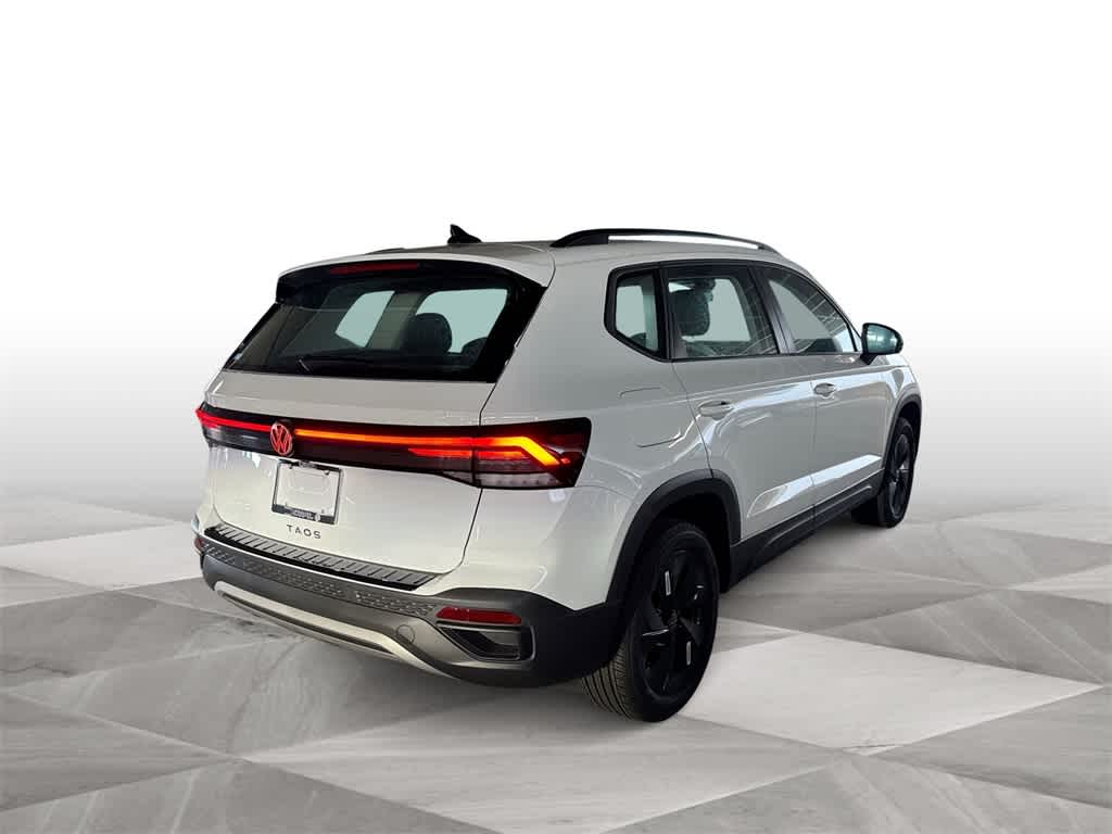 Thumbnail: 2025 Volkswagen Taos - 8