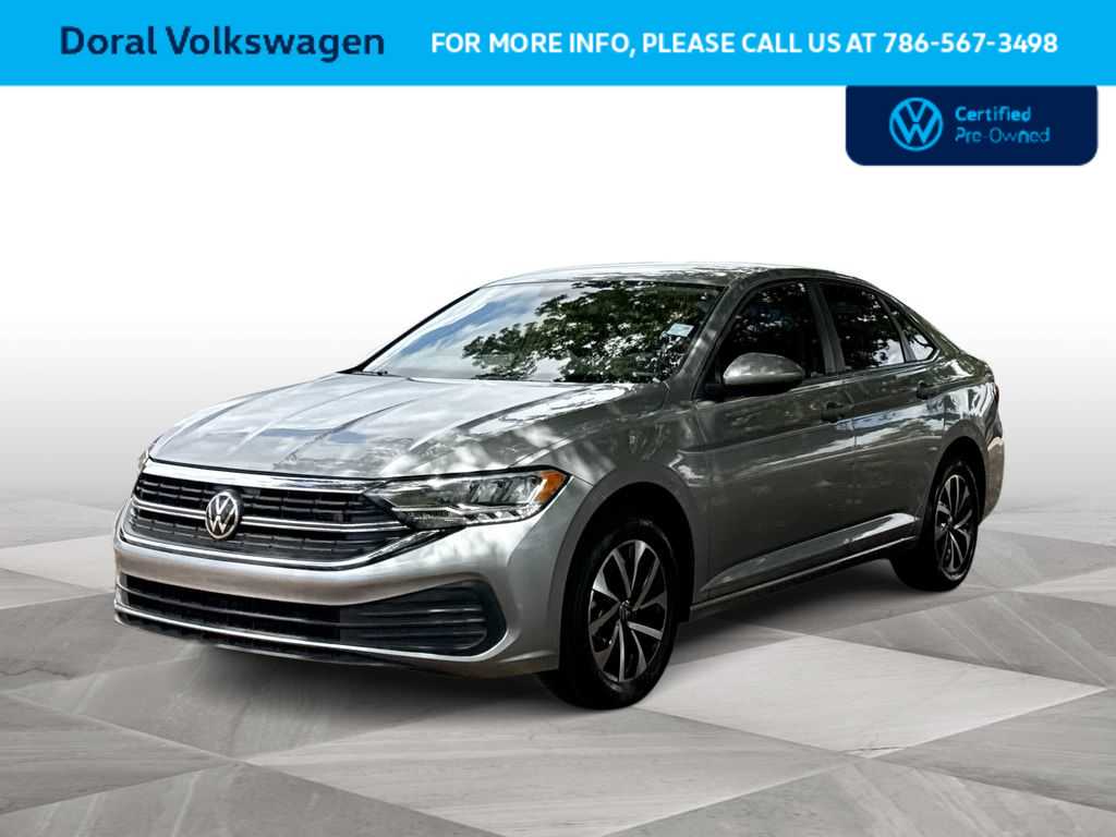 Thumbnail: 2023 Volkswagen Jetta - 4