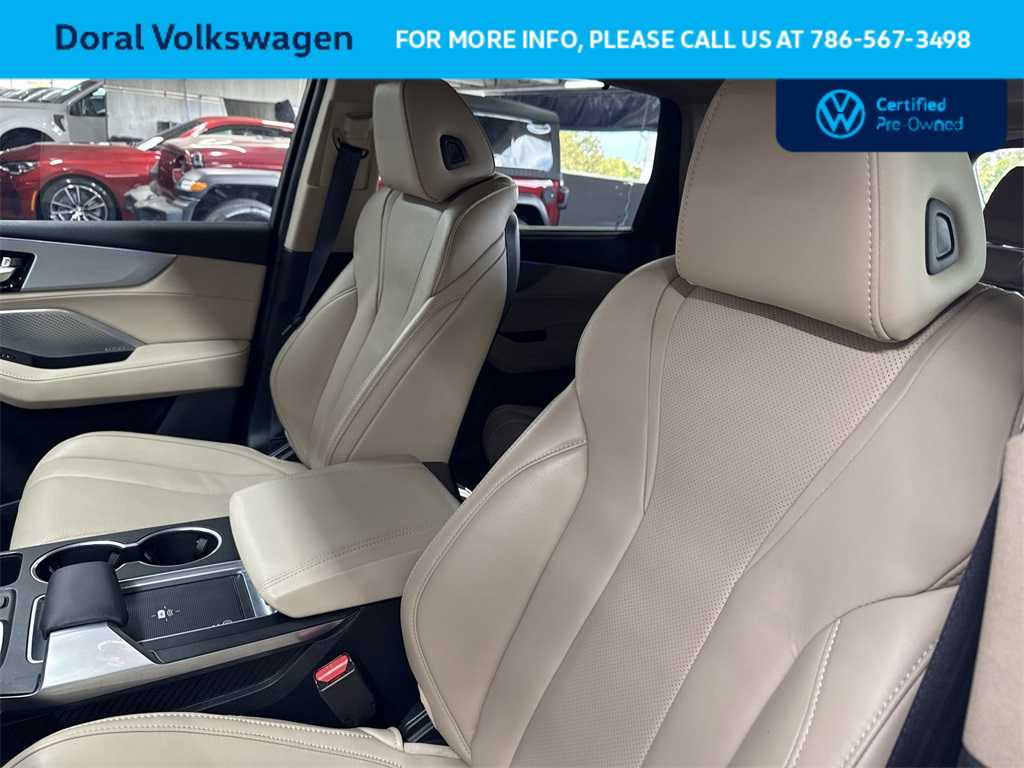 Thumbnail: 2023 Acura MDX - 13