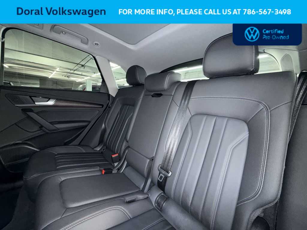 Thumbnail: 2023 Audi Q5 - 22