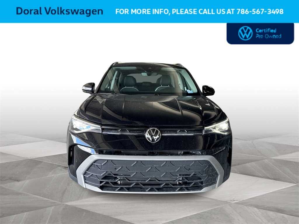 Used 2025 Volkswagen Taos SE SUV